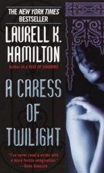 Caress of Twilight (Meredith Gentry vol.2)