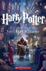 Harry Potter and the Sorcerer\'s Stone (Book 1)