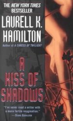 Kiss of Shadows (Meredith Gentry vol.1)